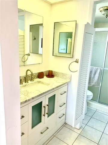 $7,500 | 1714 Meadowood Street, Sarasota, FL 34231