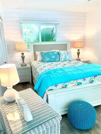 $7,500 | 1714 Meadowood Street, Sarasota, FL 34231