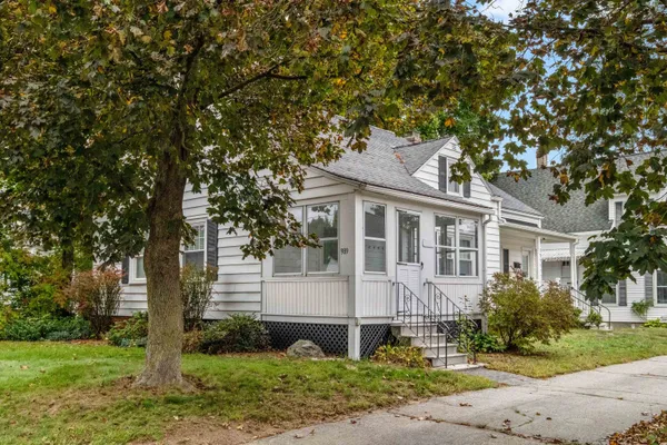 $6,999 | 989 Union Street, Manchester, NH 03104