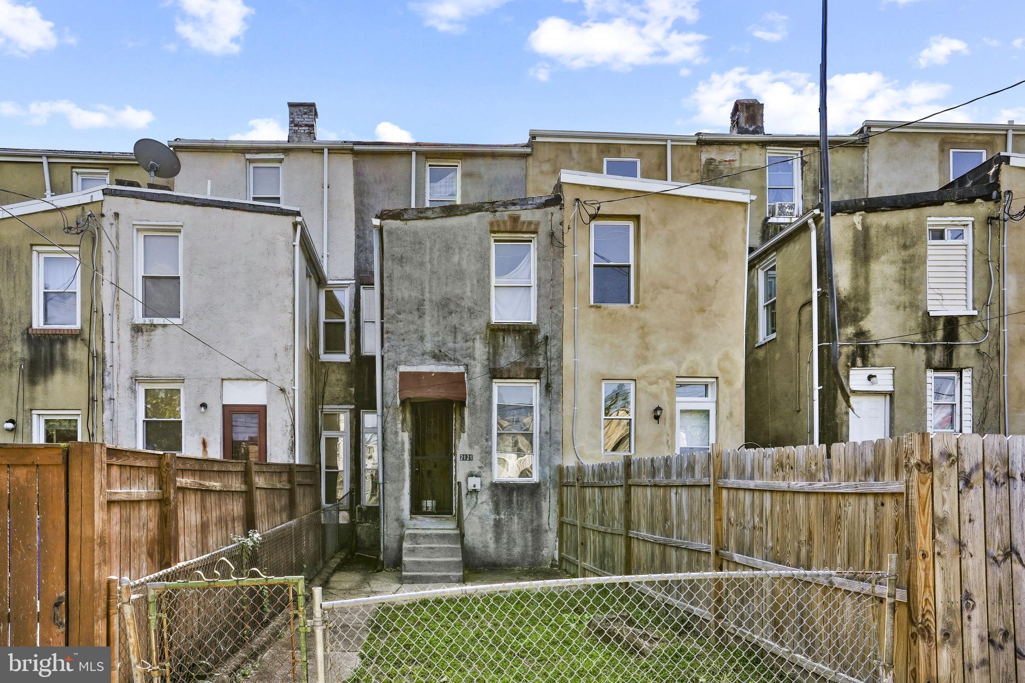 2121 Division Street Baltimore, MD 21217 - Photo 15 of 18 a view of a brick building with a outdoor space
