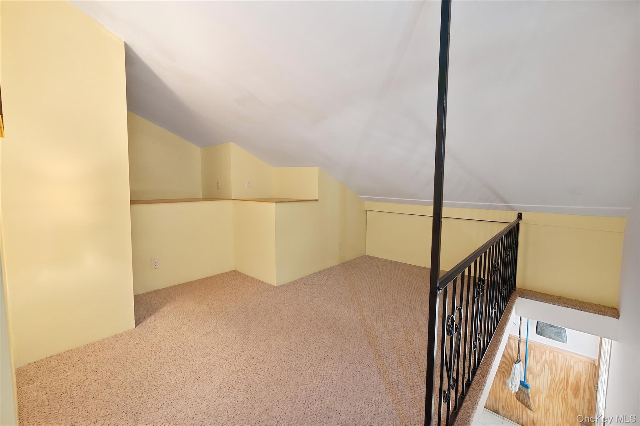 34 Cape Road Amityville, NY 11701 - Photo 25 of 36