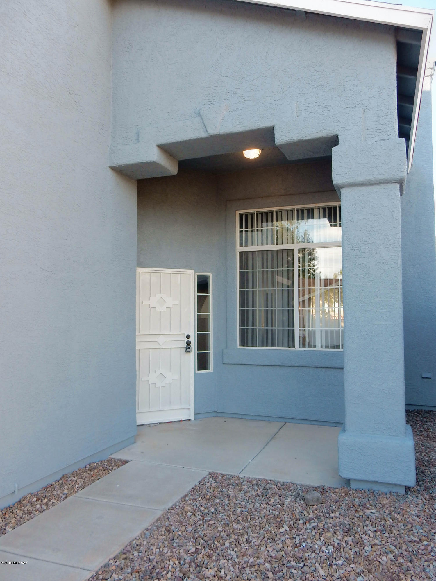 4313 West Bunk House Road Tucson, AZ 85741 - Photo 2 of 33