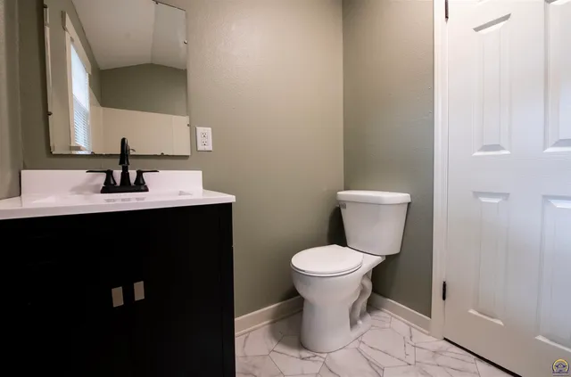 $165,000 | 338 Pine Street, Melvern, KS 66510