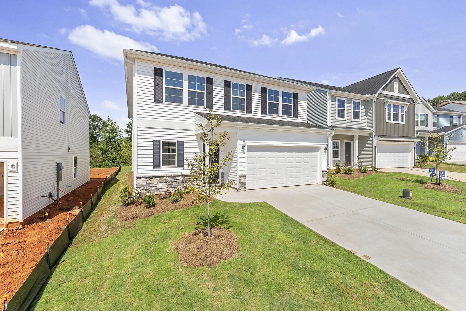 2357 Mill Loop Spartanburg, SC 29301 - Photo 3 of 36