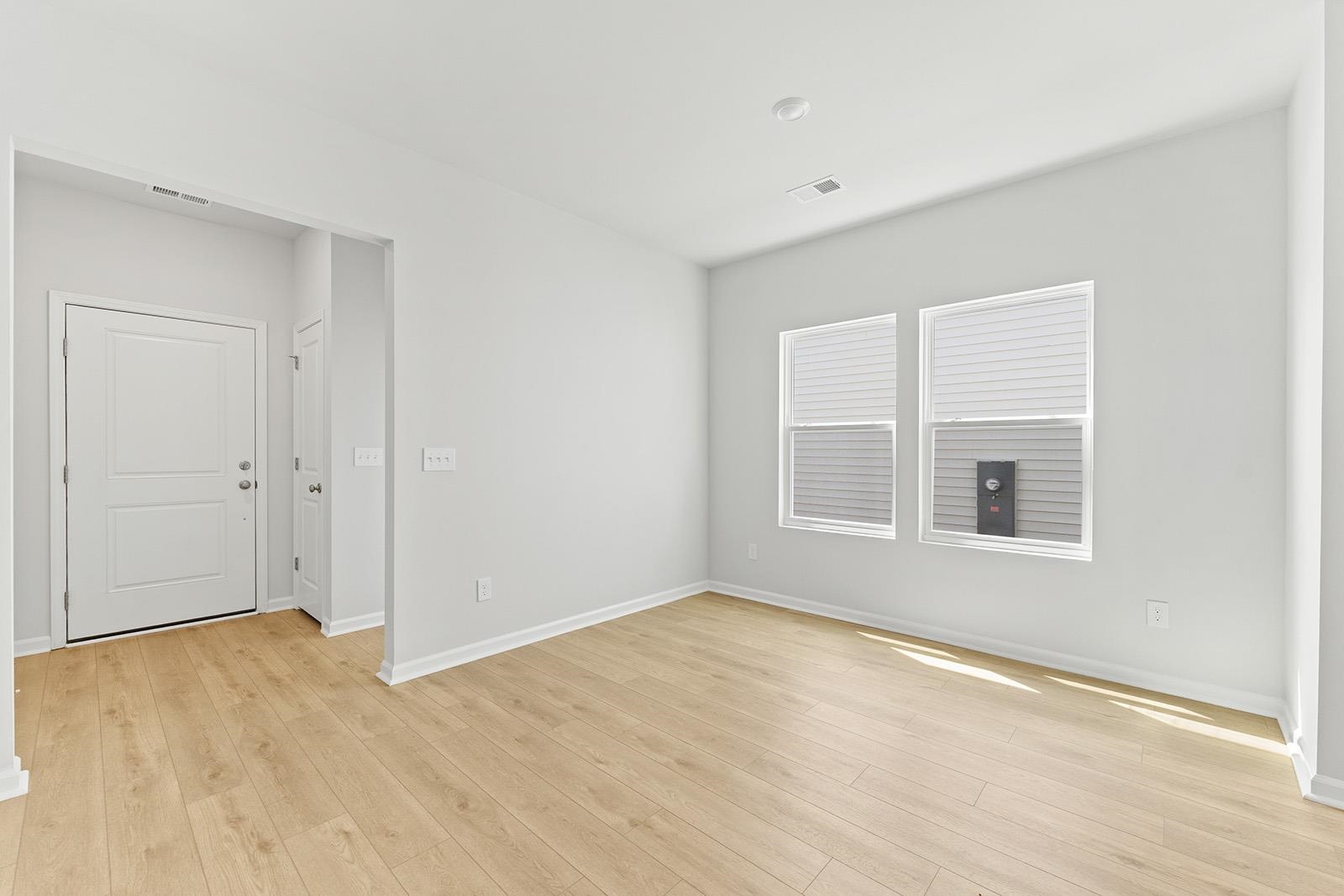 2357 Mill Loop Spartanburg, SC 29301 - Photo 5 of 36