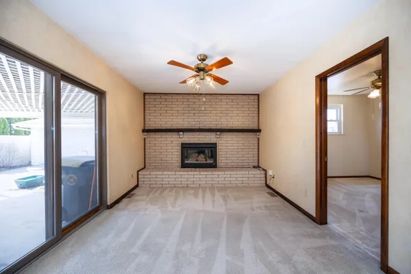 $240,000 | 3230 Maxwell Street, Trenton, MI 48183