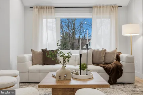 $6,250 | 341 Rockland Road, Wayne, PA 19087