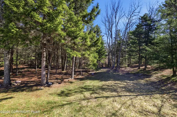 $495,000 | 238 Minsi Trail West, Long Pond, PA 18334