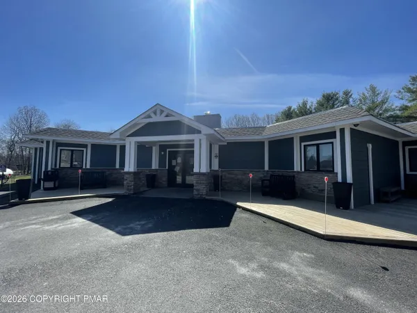 $495,000 | 238 Minsi Trail West, Long Pond, PA 18334
