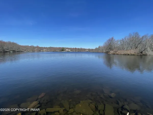 $495,000 | 238 Minsi Trail West, Long Pond, PA 18334