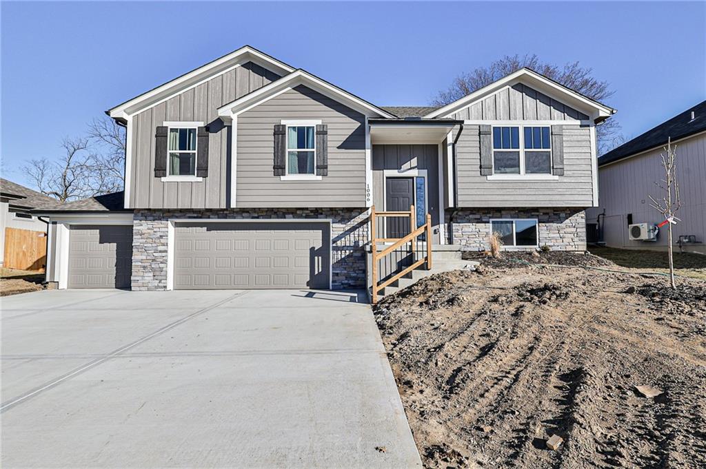 1006 Northwest Crestwood Dr  