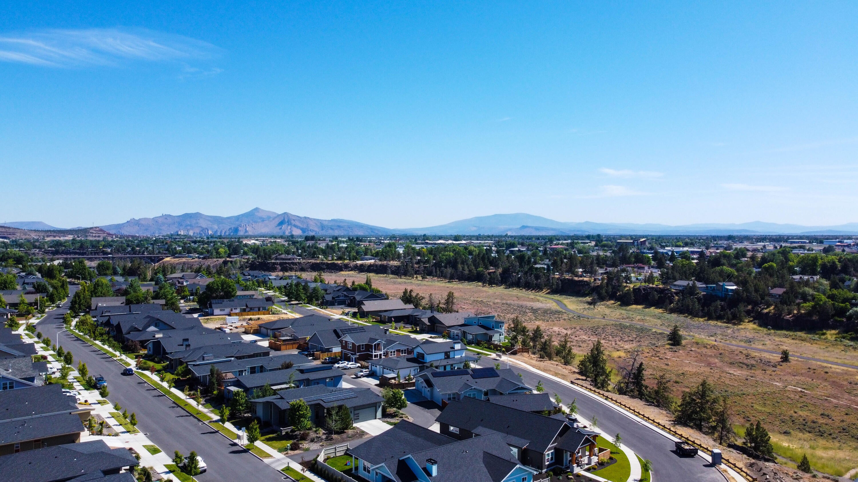535 Northwest Rimrock Drive Redmond, OR 97756 - Photo 41 of 42 41