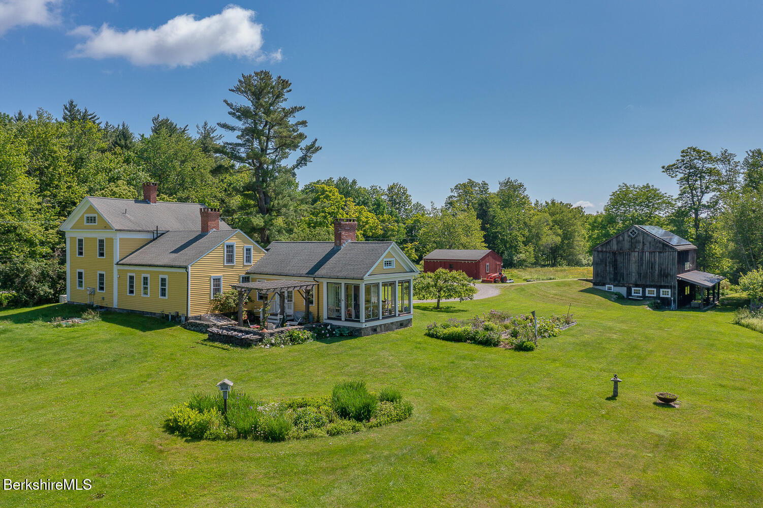 87 Silverbrook Road Sandisfield, MA 01255 - Photo 5 of 58 87 SIlverbrook Rd-5