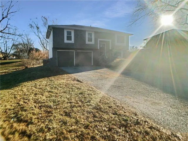 $306,000 | 1101 West Elm Terrace, Olathe, KS 66061