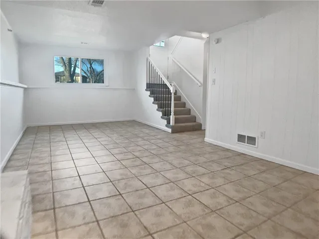 $306,000 | 1101 West Elm Terrace, Olathe, KS 66061