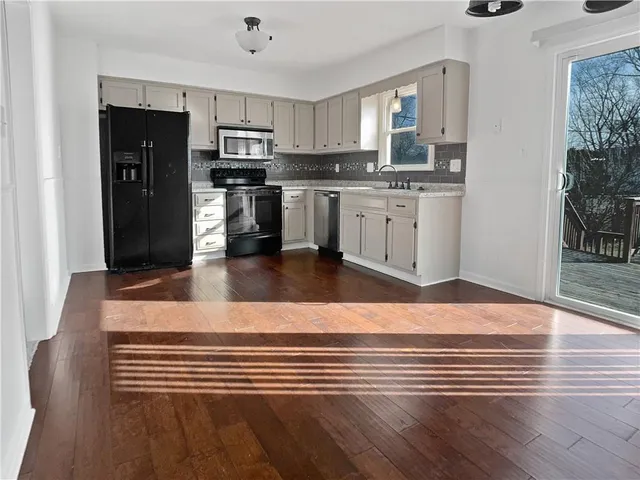 $306,000 | 1101 West Elm Terrace, Olathe, KS 66061