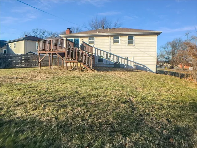 $306,000 | 1101 West Elm Terrace, Olathe, KS 66061