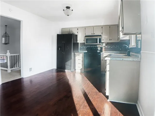 $306,000 | 1101 West Elm Terrace, Olathe, KS 66061