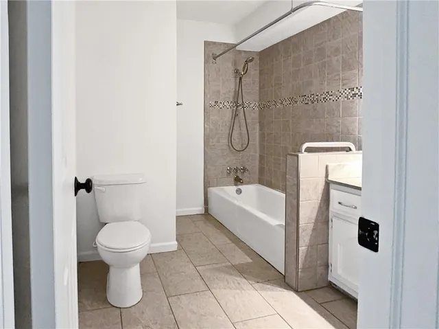 $306,000 | 1101 West Elm Terrace, Olathe, KS 66061