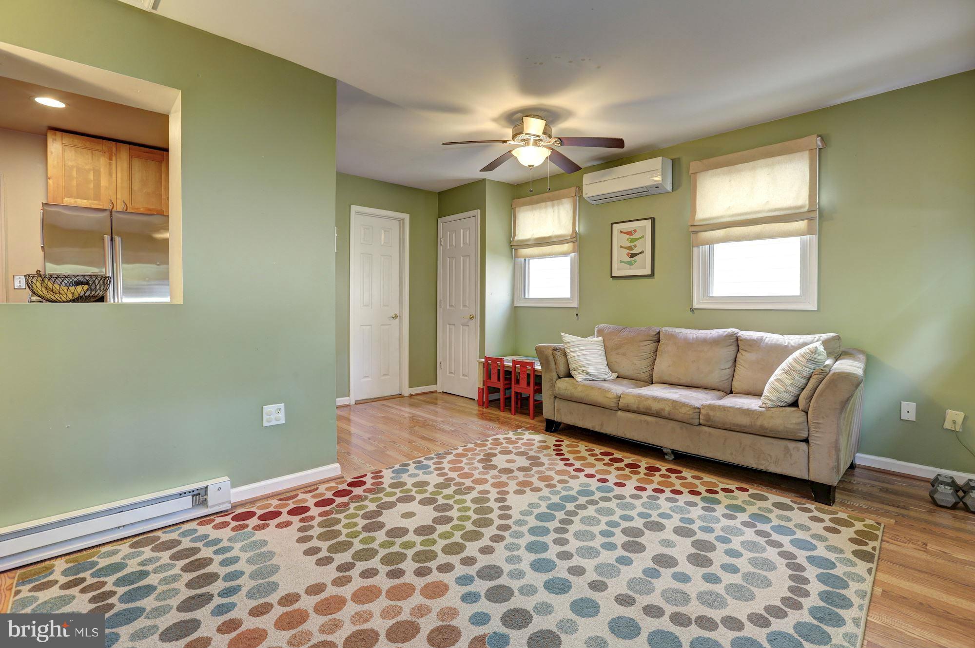 9405 Riley Place Silver Spring, MD 20910 - Photo 13 of 29 Family Room