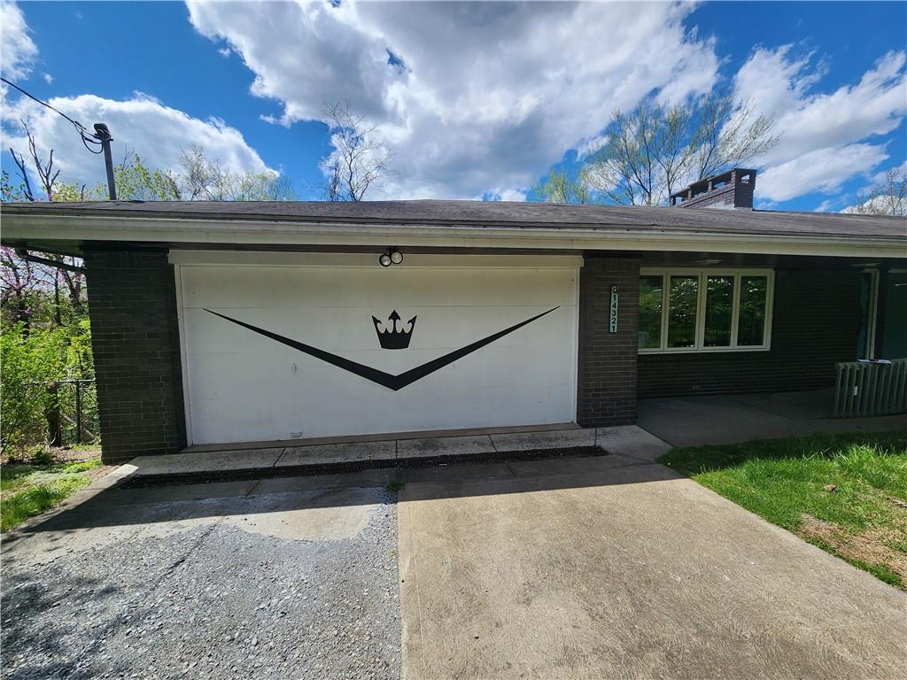 14321 Ridge Road Irwin, PA 15642 - Photo 3 of 34 a view of a car garage