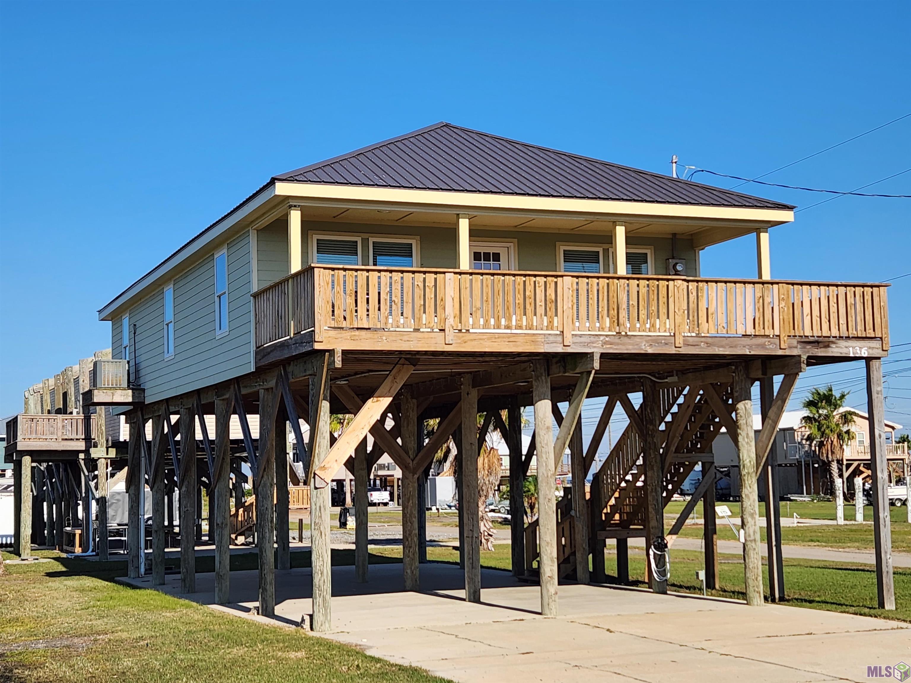 136 Collins Lane Grand Isle, LA 70358 - Photo 3 of 29