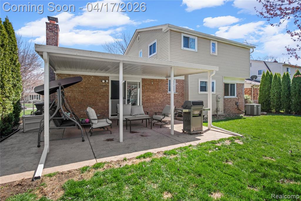 19534 Coachwood Road Riverview, MI 48193 - Photo 5 of 47