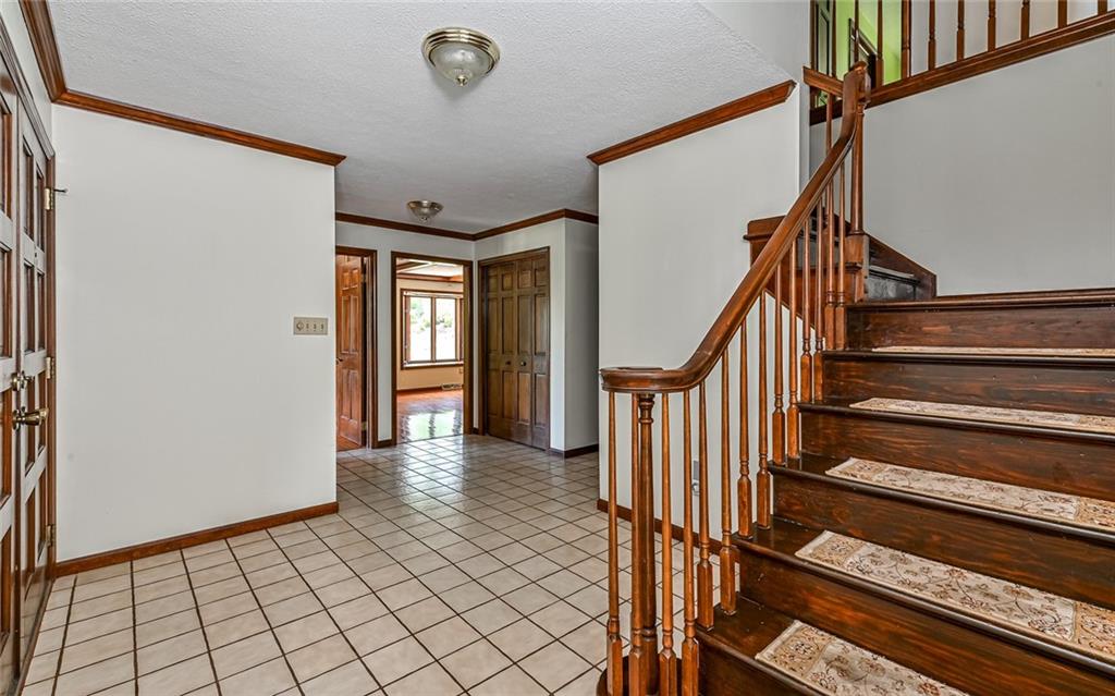 2528 Riva Ridge Court Wexford, PA 15090 - Photo 9 of 34