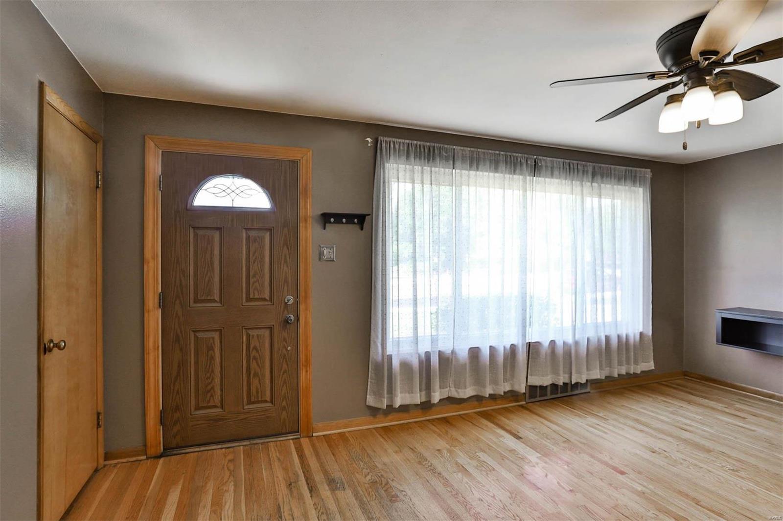 11384 Manchester Road St. Louis, MO 63122 - Photo 6 of 44 Gallery Image 6