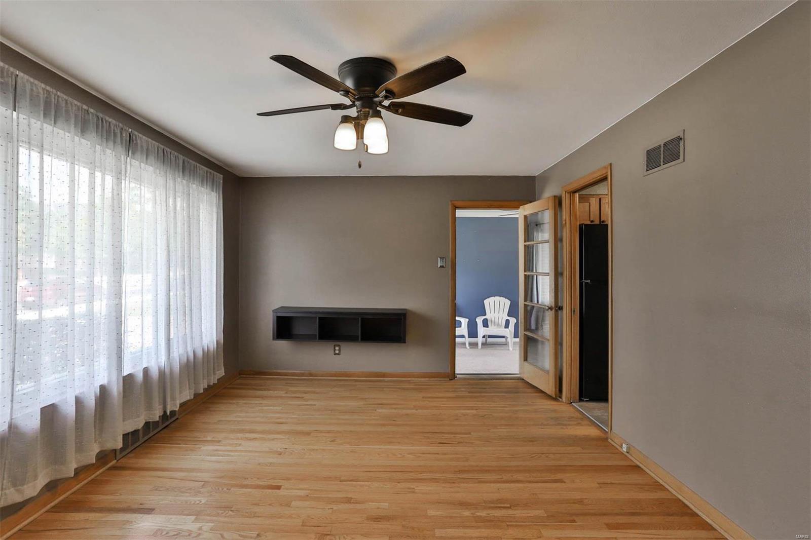 11384 Manchester Road St. Louis, MO 63122 - Photo 9 of 44 Gallery Image 9