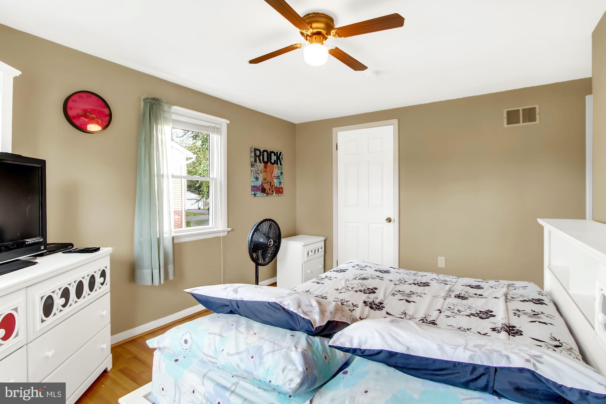 1757 Hemlock Road Lancaster, PA 17603 - Photo 16 of 27 Gallery Image 16