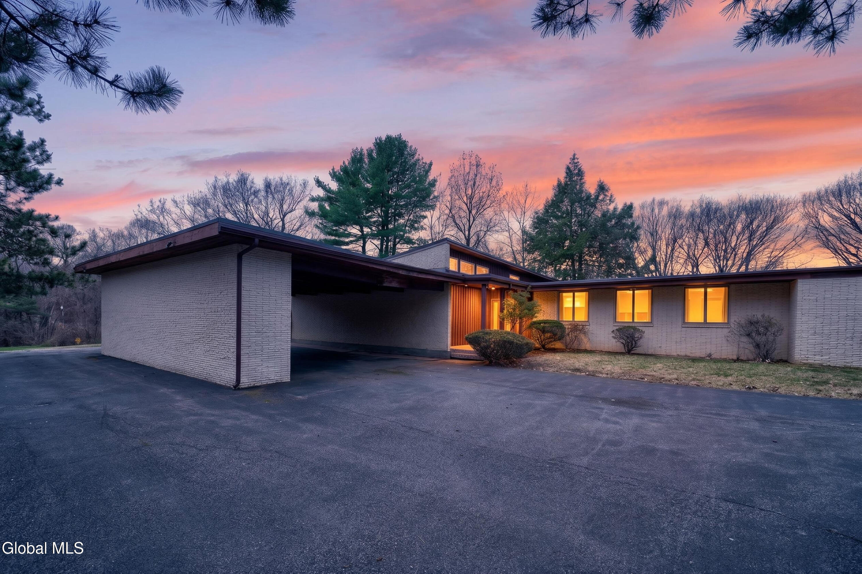 20 Alsid Court Brunswick, NY 12180 - Photo 2 of 58 0 Front 2twilight