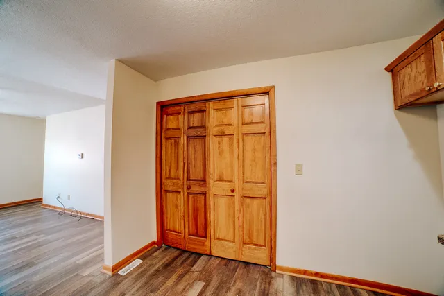 $219,900 | 411 South Crescent Street, Gilman, IL 60938