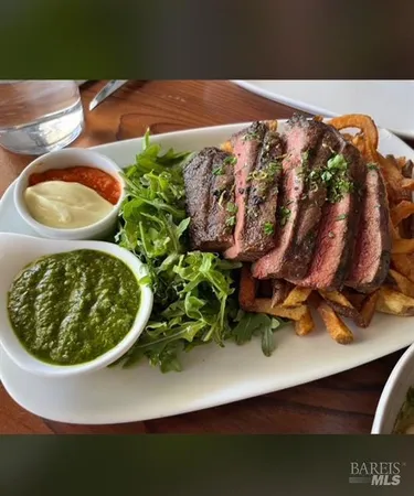 $575,000 | 17360 Park Avenue, Guerneville, CA 95446