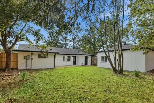 front view of house with a yard