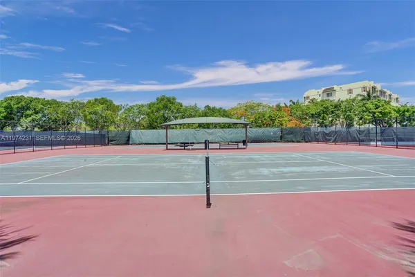 $2,200 | 805 Cypress Boulevard, Unit 512, Pompano Beach, FL 33069