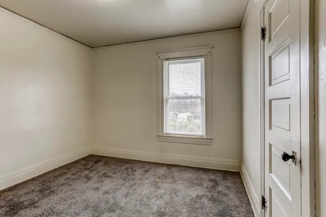 $1,490 | 5858 Seneca Street, Detroit, MI 48213