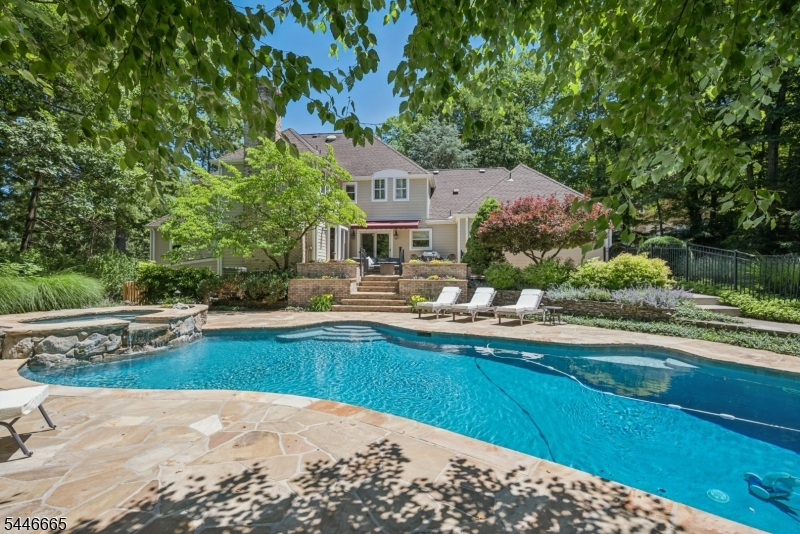 45 Acorn Road Watchung, NJ 07069 - Photo 34 of 40