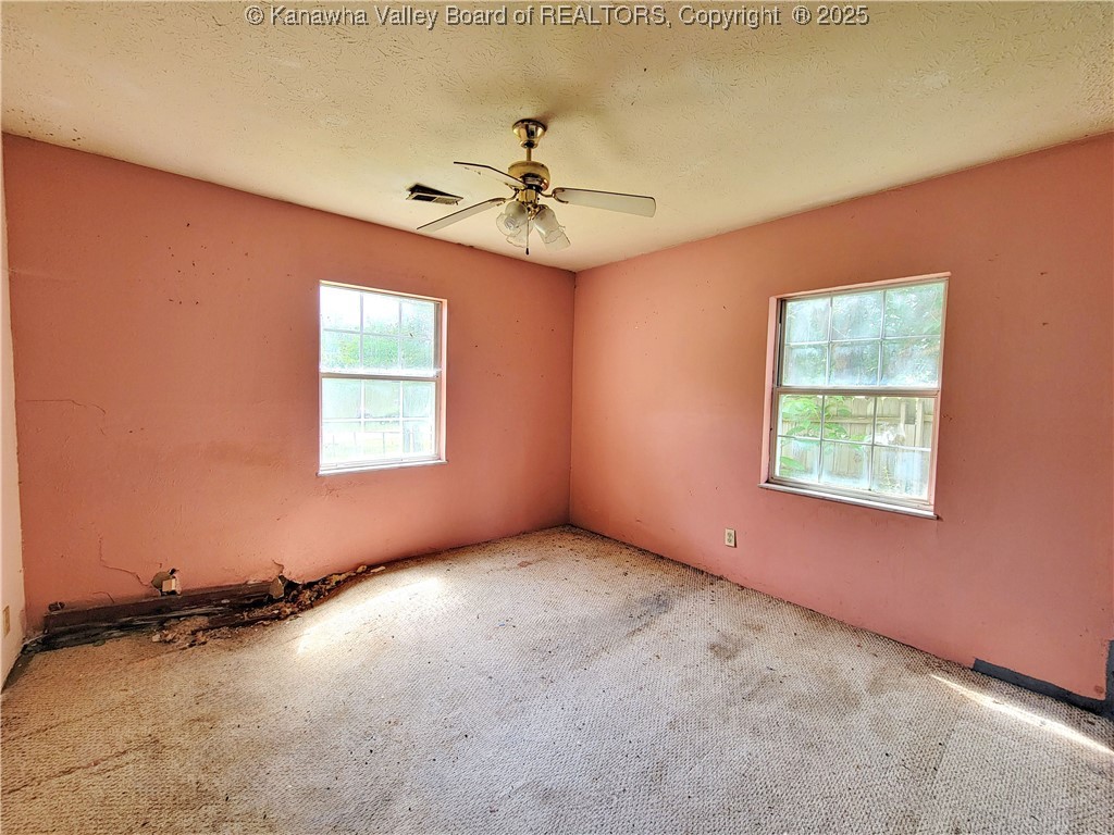 5247 Doc Bailey Road Charleston, WV 25313 - Photo 14 of 20 Gallery Image 14