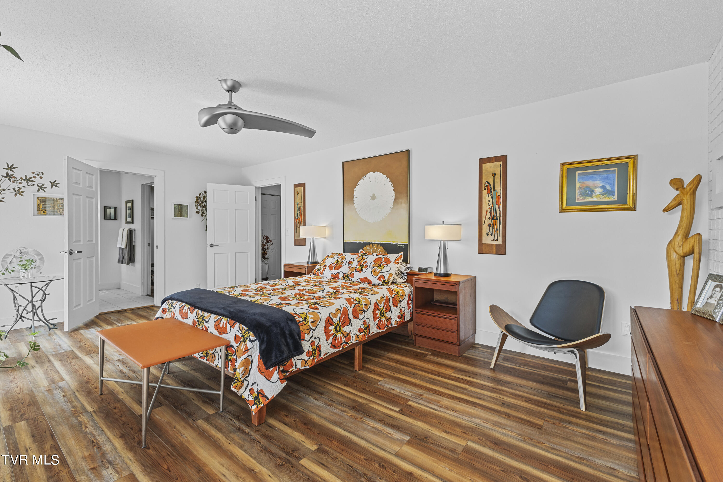 3 Beechwood Circle Johnson City, TN 37604 - Photo 18 of 66 Primary bedroom