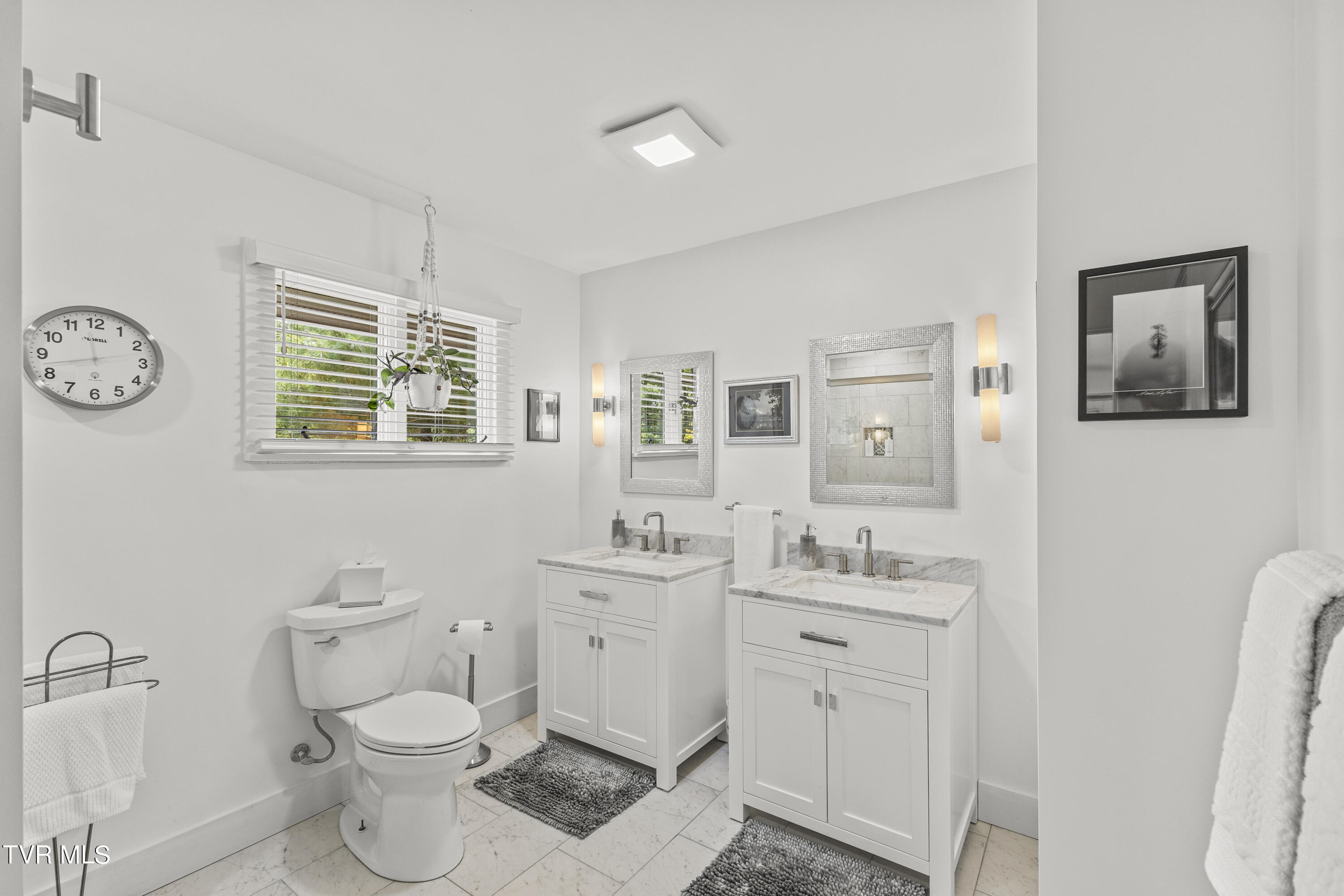 3 Beechwood Circle Johnson City, TN 37604 - Photo 24 of 66 Sparkling and fresh