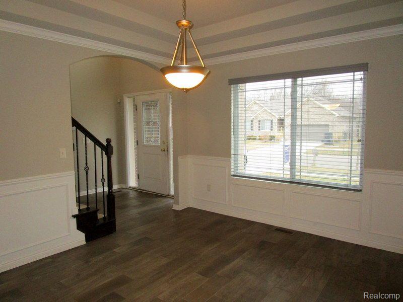 20902 Oak Ridge Drive Clinton Township, MI 48036 - Photo 6 of 21