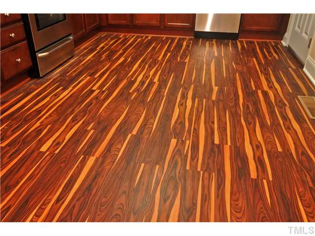 1706 Euclid Road Durham, NC 27713 - Photo 5 of 25 BEAUTIFUL NEW Laminate Floors in Kitchen, Breakfast and Sitting Room.