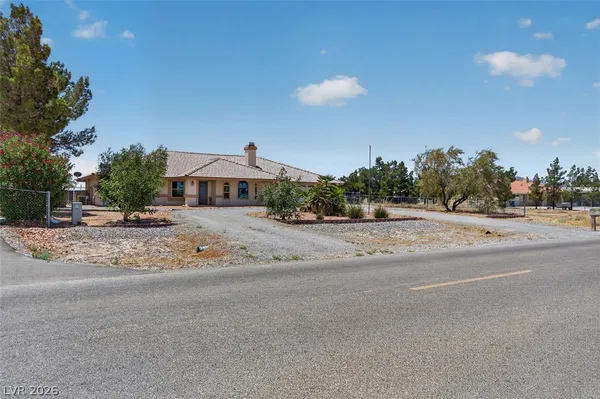 $385,000 | 761 East Jaybird Street, Pahrump, NV 89048