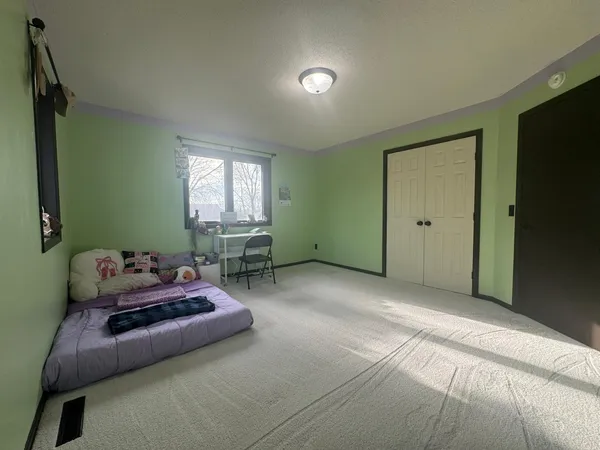 $634,900 | 116 Piccadilly Avenue, Mankato, MN 56001