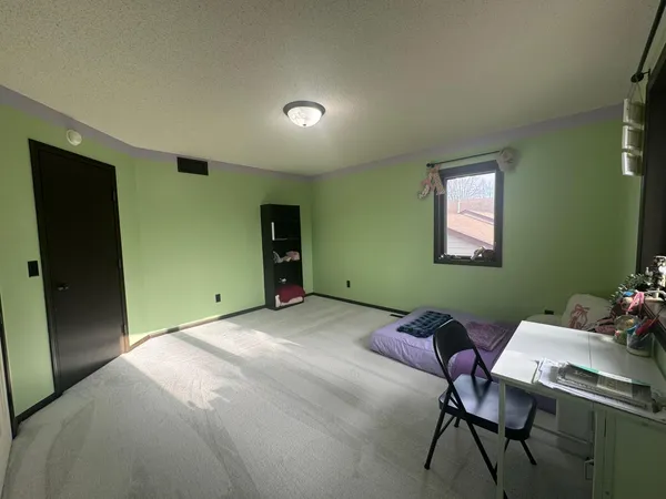 $634,900 | 116 Piccadilly Avenue, Mankato, MN 56001