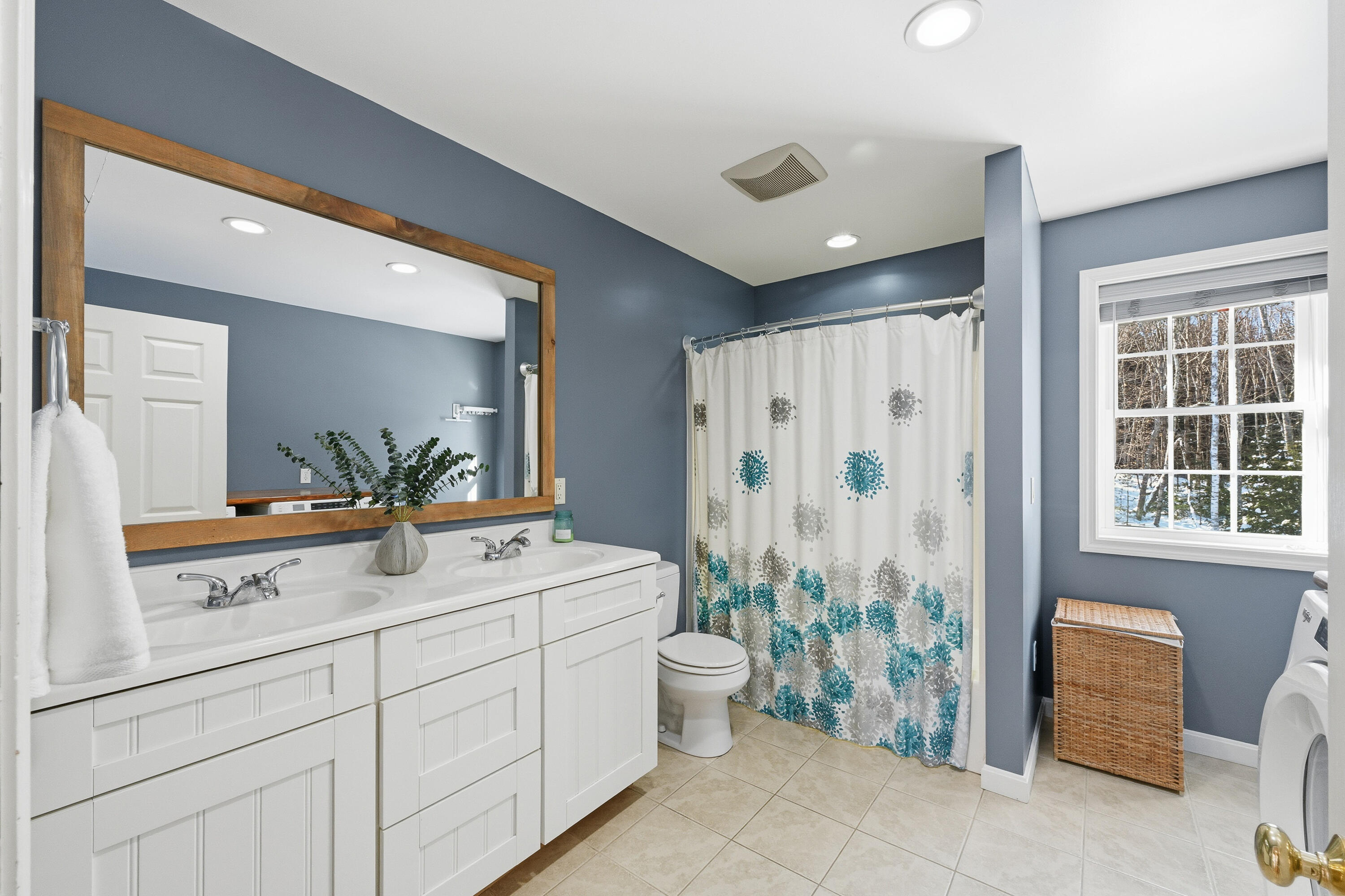 31 Harley Lane Bowdoin, ME 04287 - Photo 26 of 50 Guest Bath