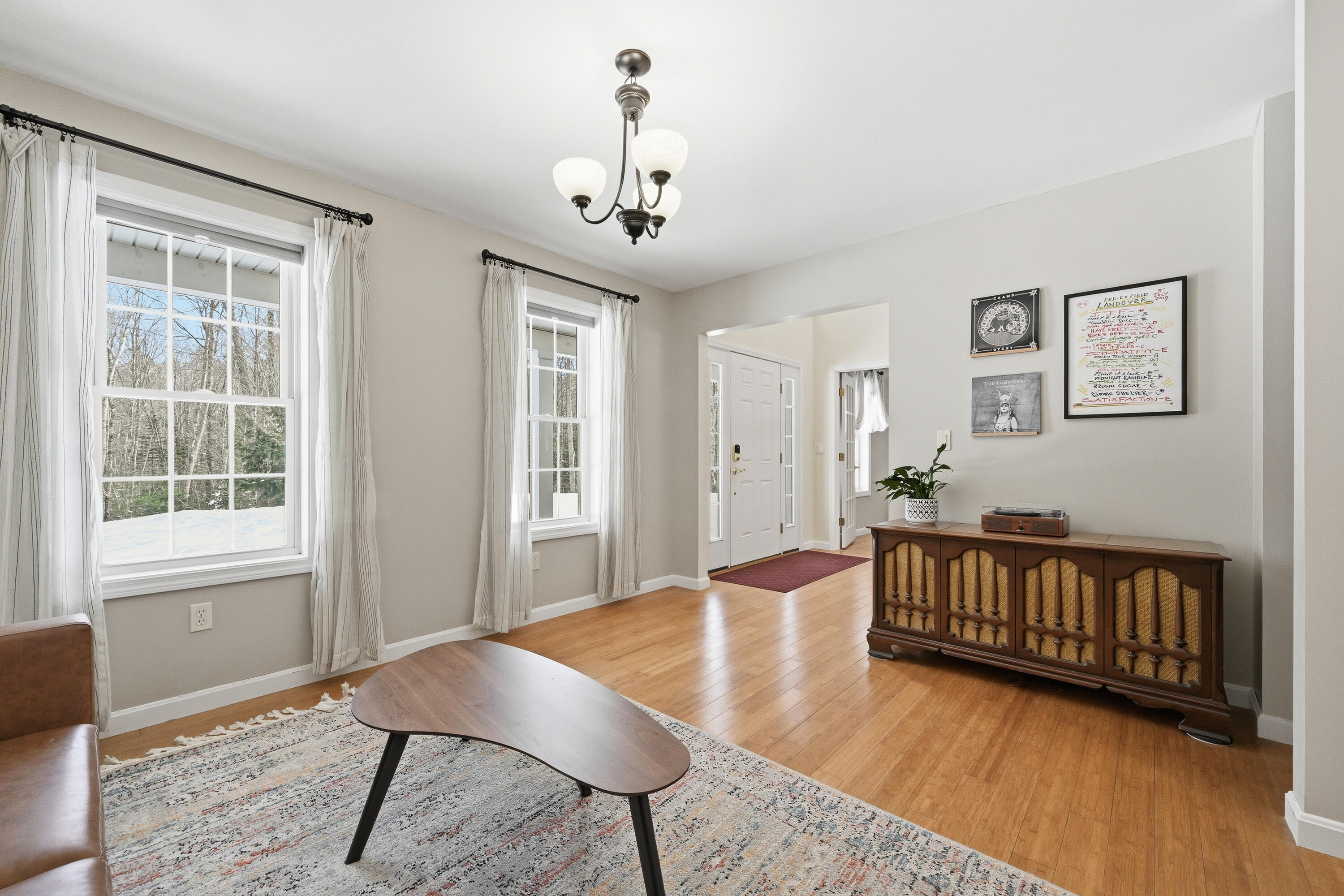 31 Harley Lane Bowdoin, ME 04287 - Photo 4 of 50 Front Living Room
