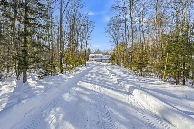 $689,000 | 31 Harley Lane, Bowdoin, ME 04287