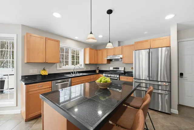 $689,000 | 31 Harley Lane, Bowdoin, ME 04287